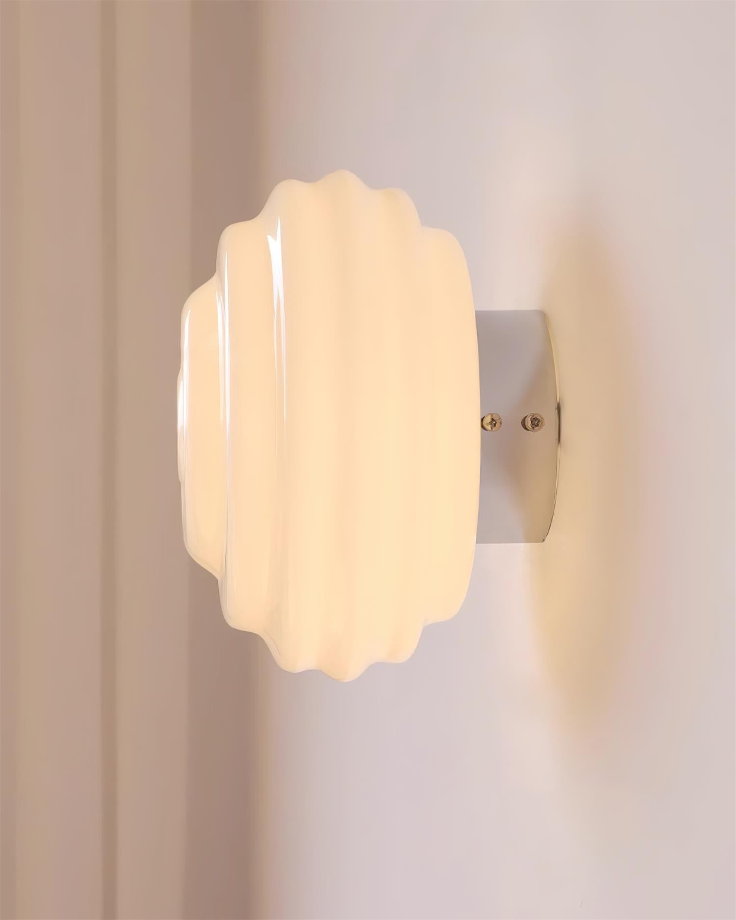 Duvia Rippled Glass Wall Lamp
