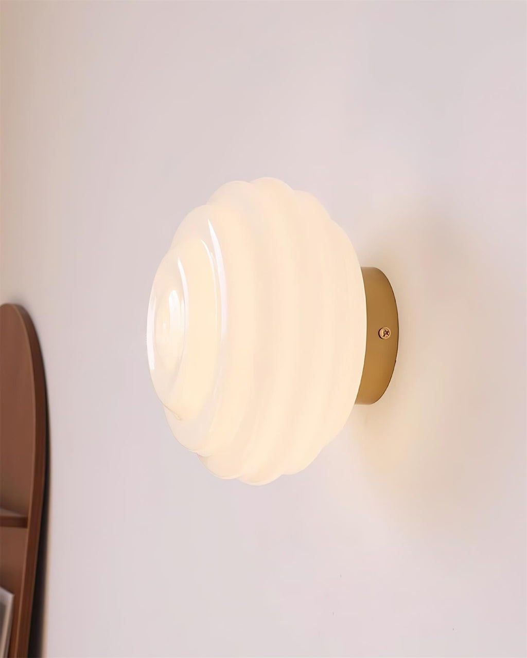 Duvia Rippled Glass Wall Lamp