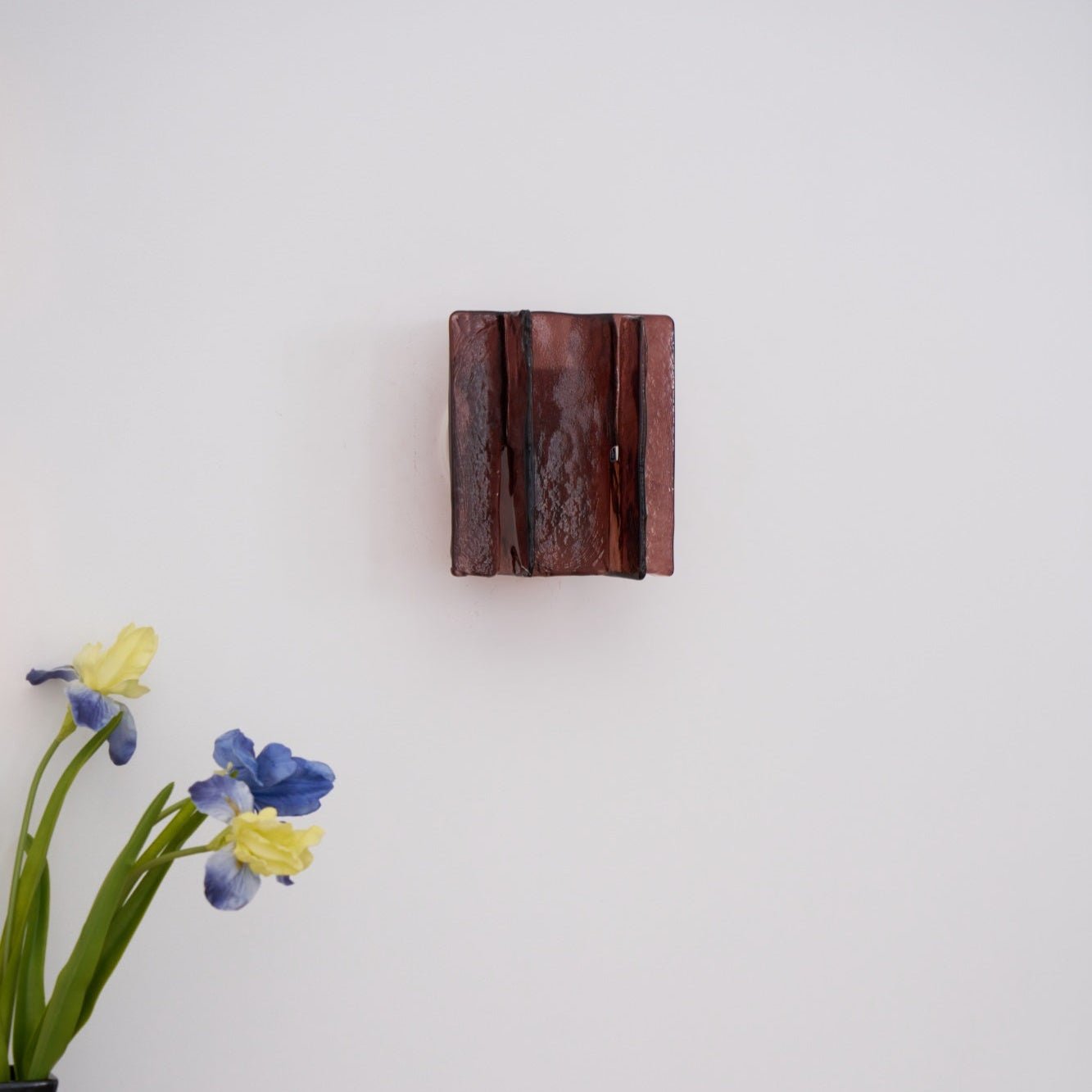 Solanic Glass Artistic Wall Lamp