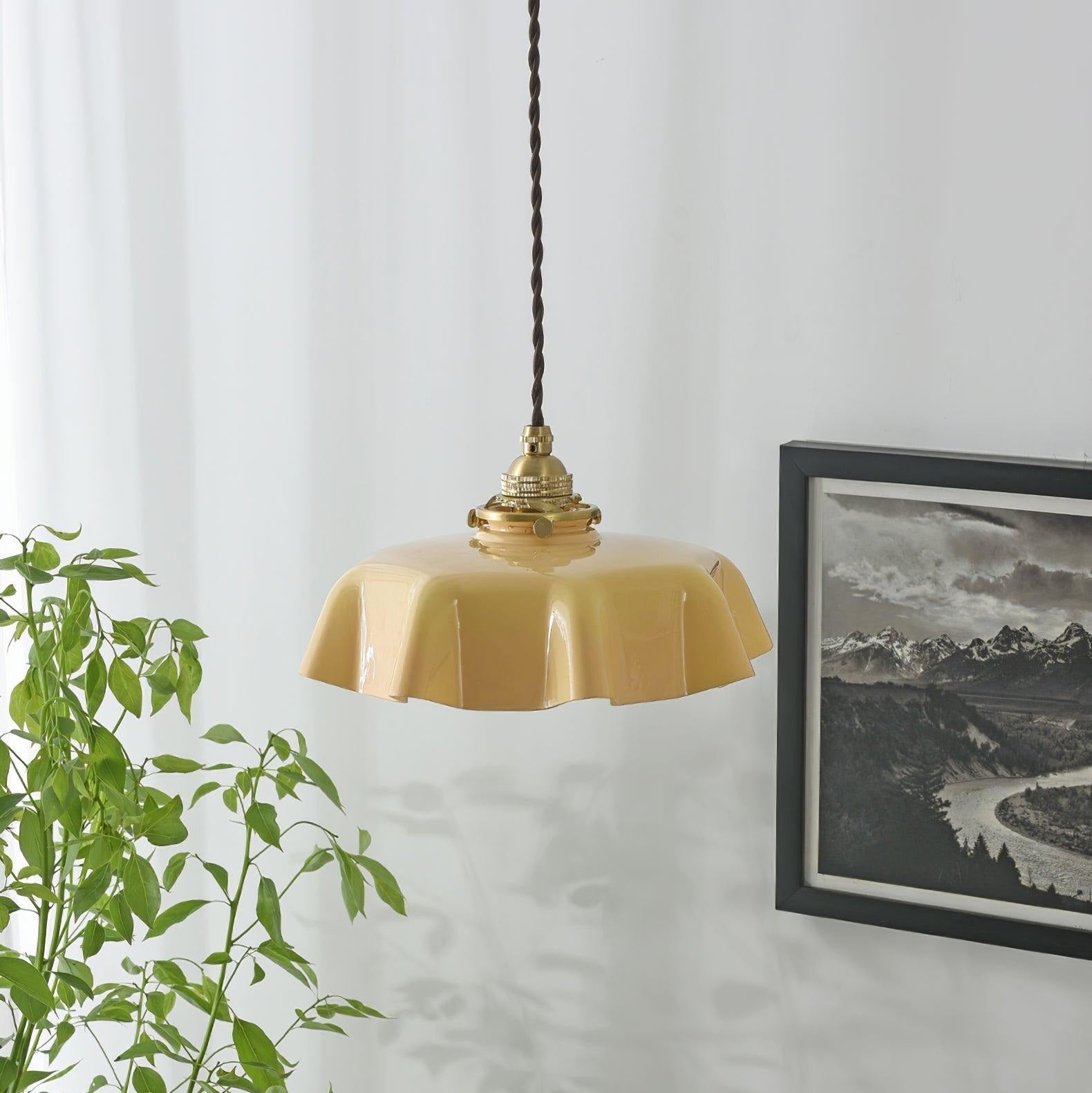 Civen Farmhouse Ruffled Pendant Light