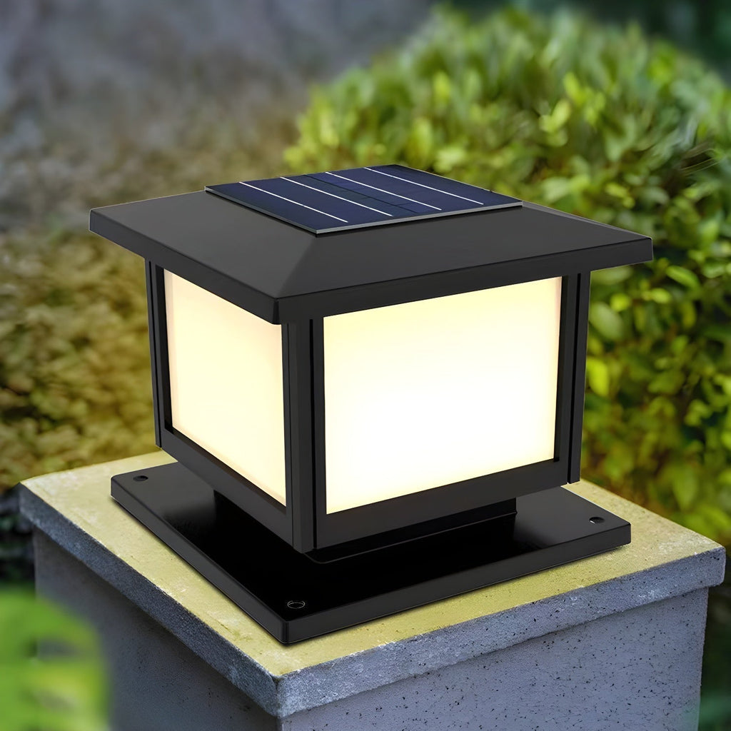 Ray Pavilion-style Square Solar Outdoor Post Light