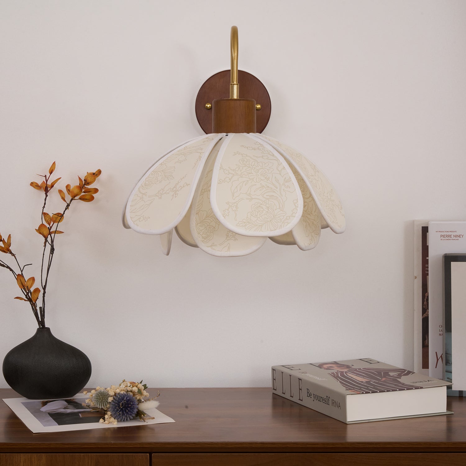 Florayne Vintage Floral Glass Wall Lamp