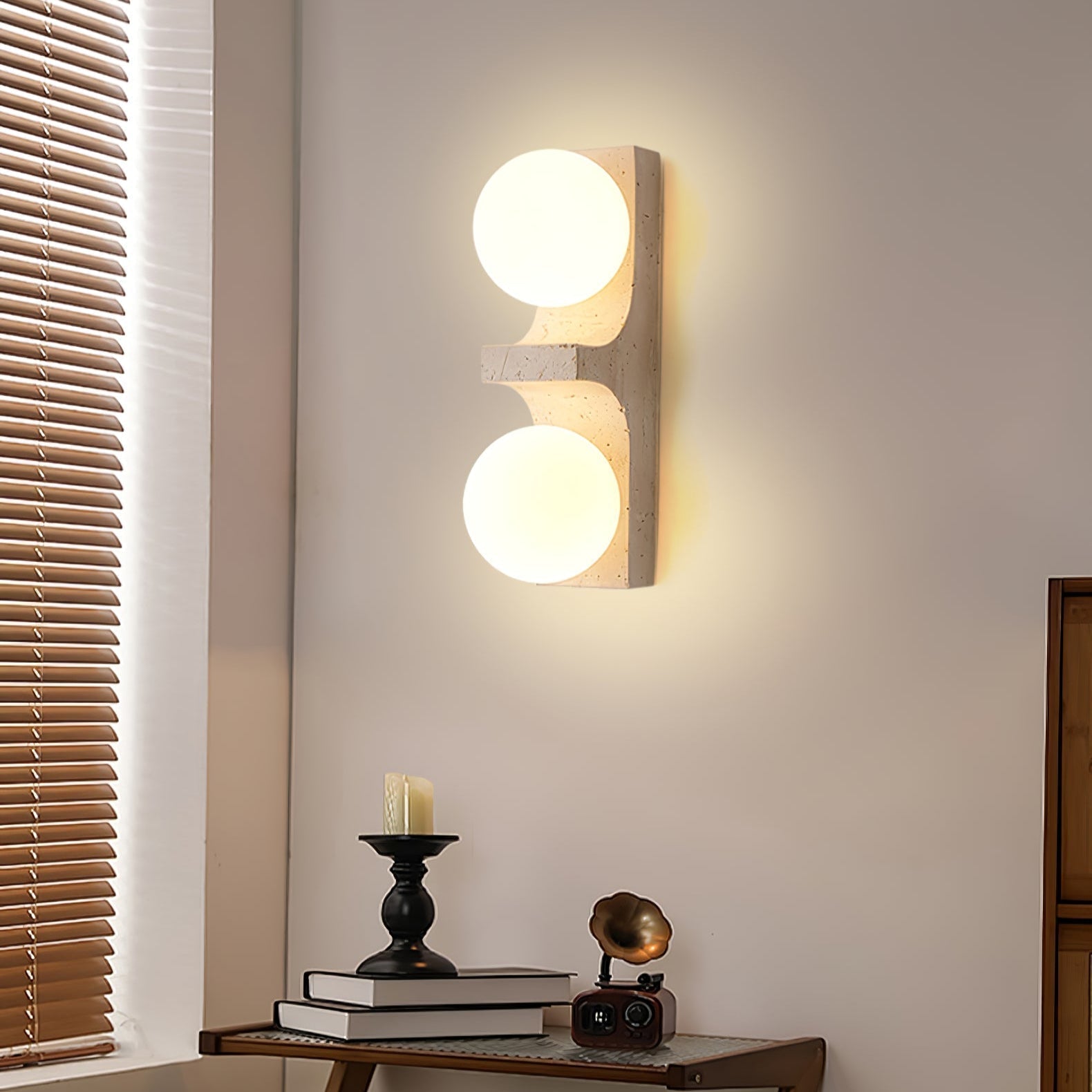 Umiren  Travertine Wall Light