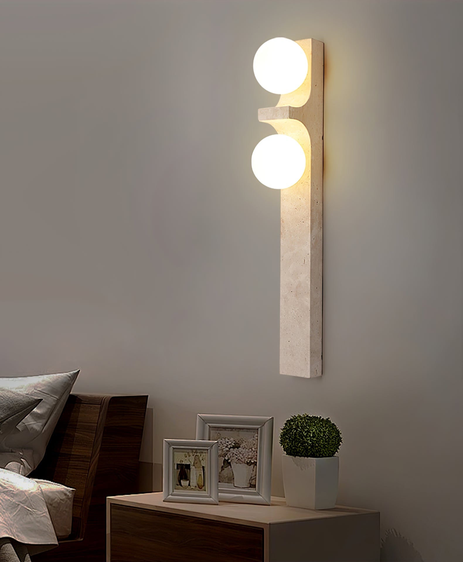 Umiren  Travertine Wall Light