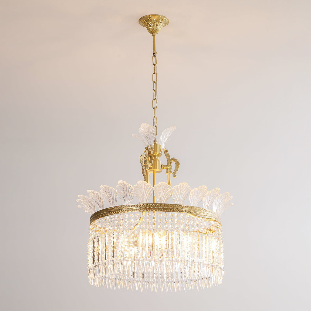 Xelra Chandelier Brass & Crystal