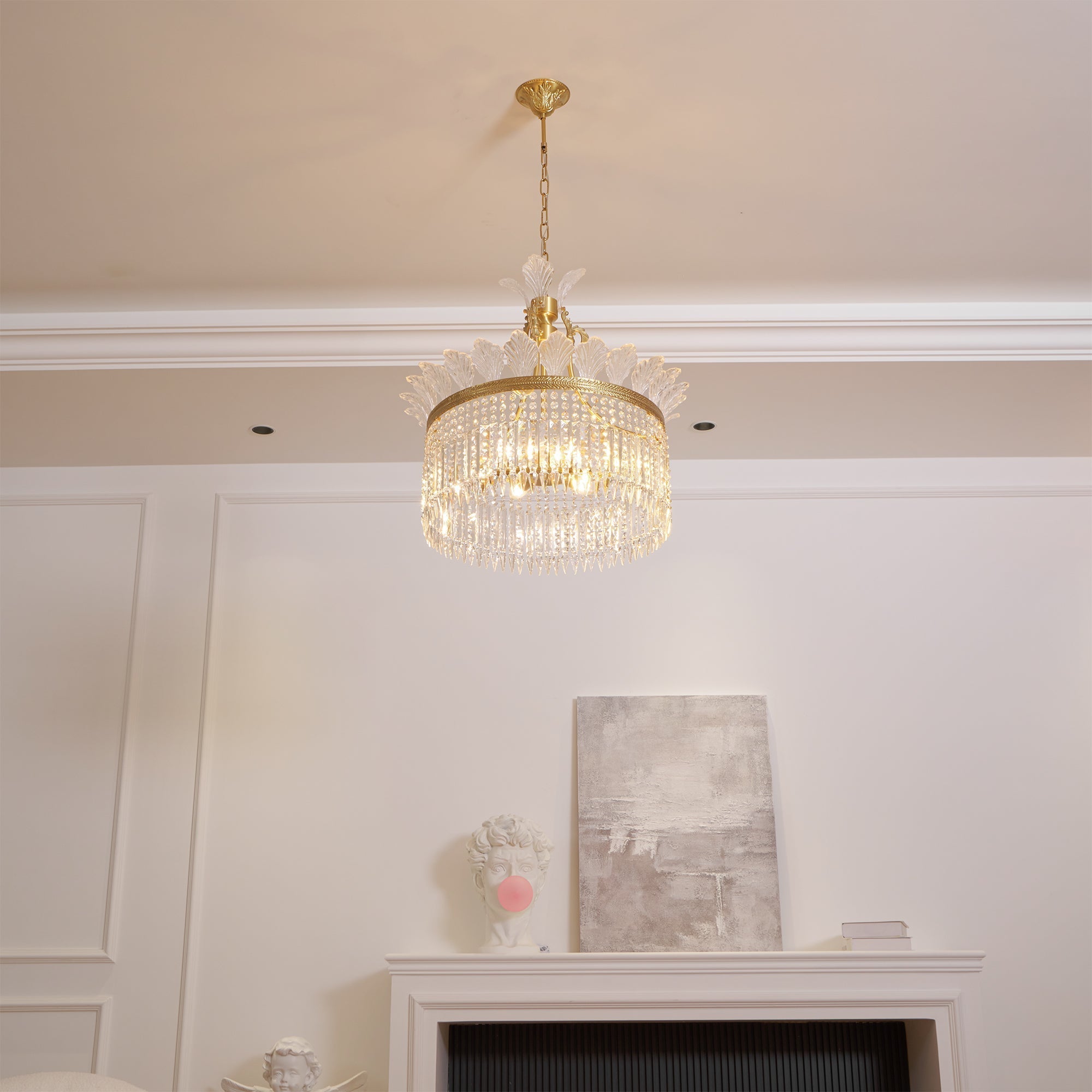 Xelra Chandelier Brass & Crystal