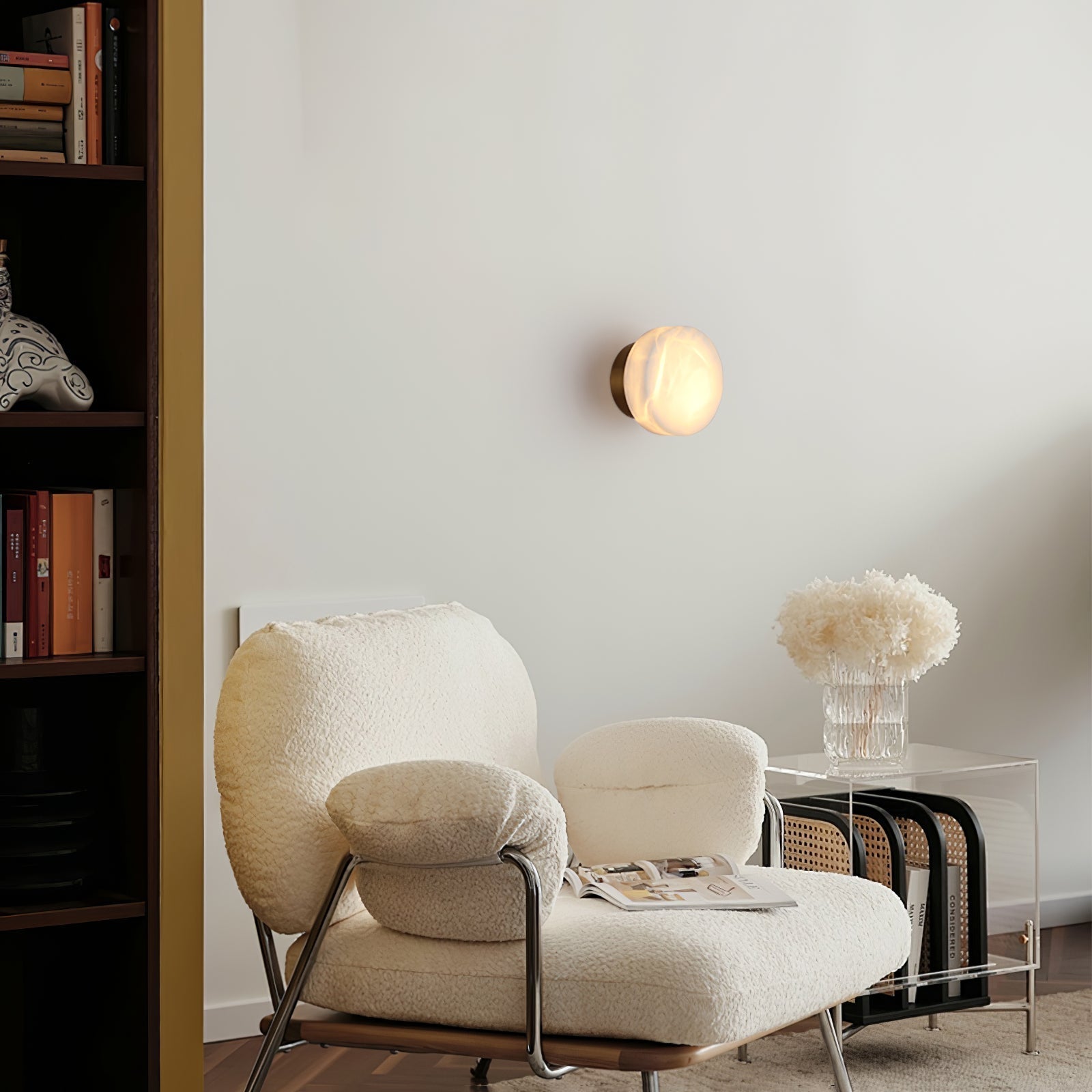 Olzorira Alabaster Wall Light