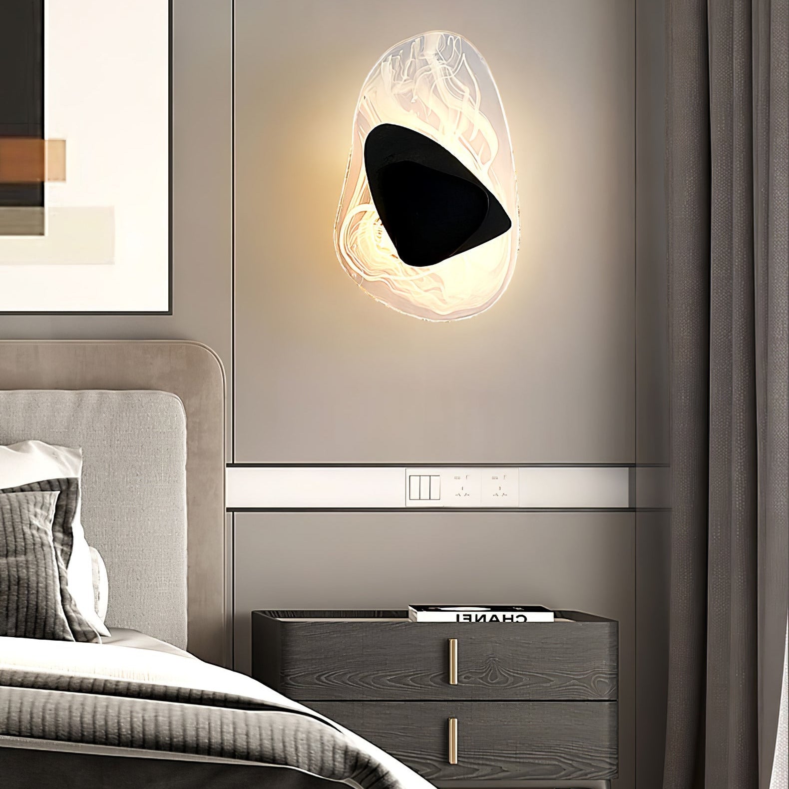 Beatrice Artistic Black Glass Wall Lamp