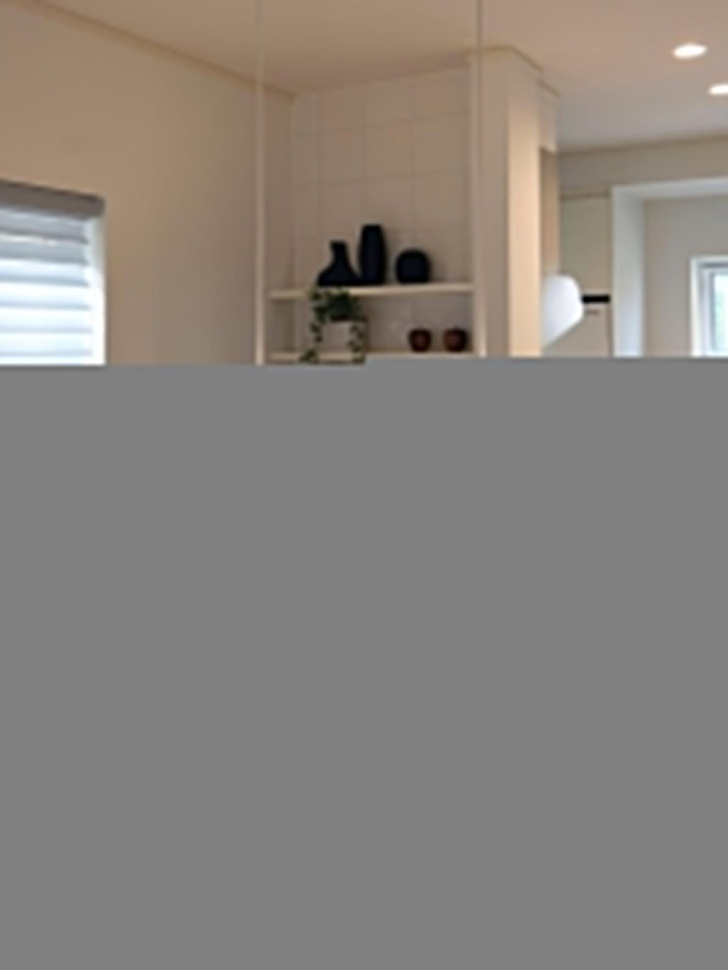 Nyvynel  Pendant Light