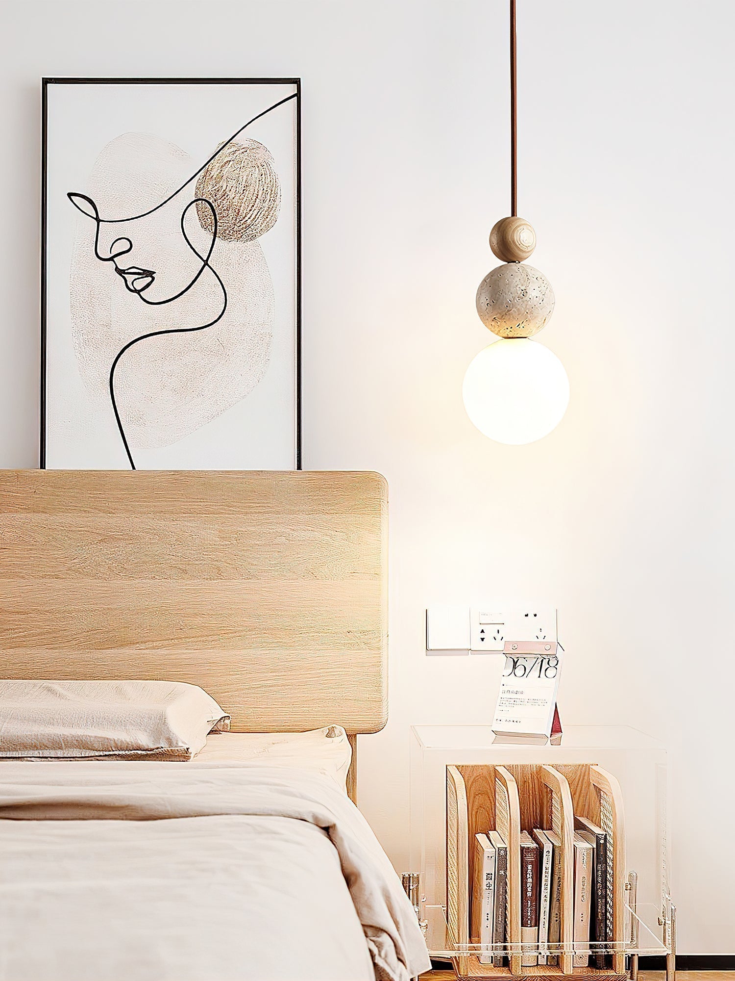 Ullaeia Sphere-Cluster Travertine Pendant Light