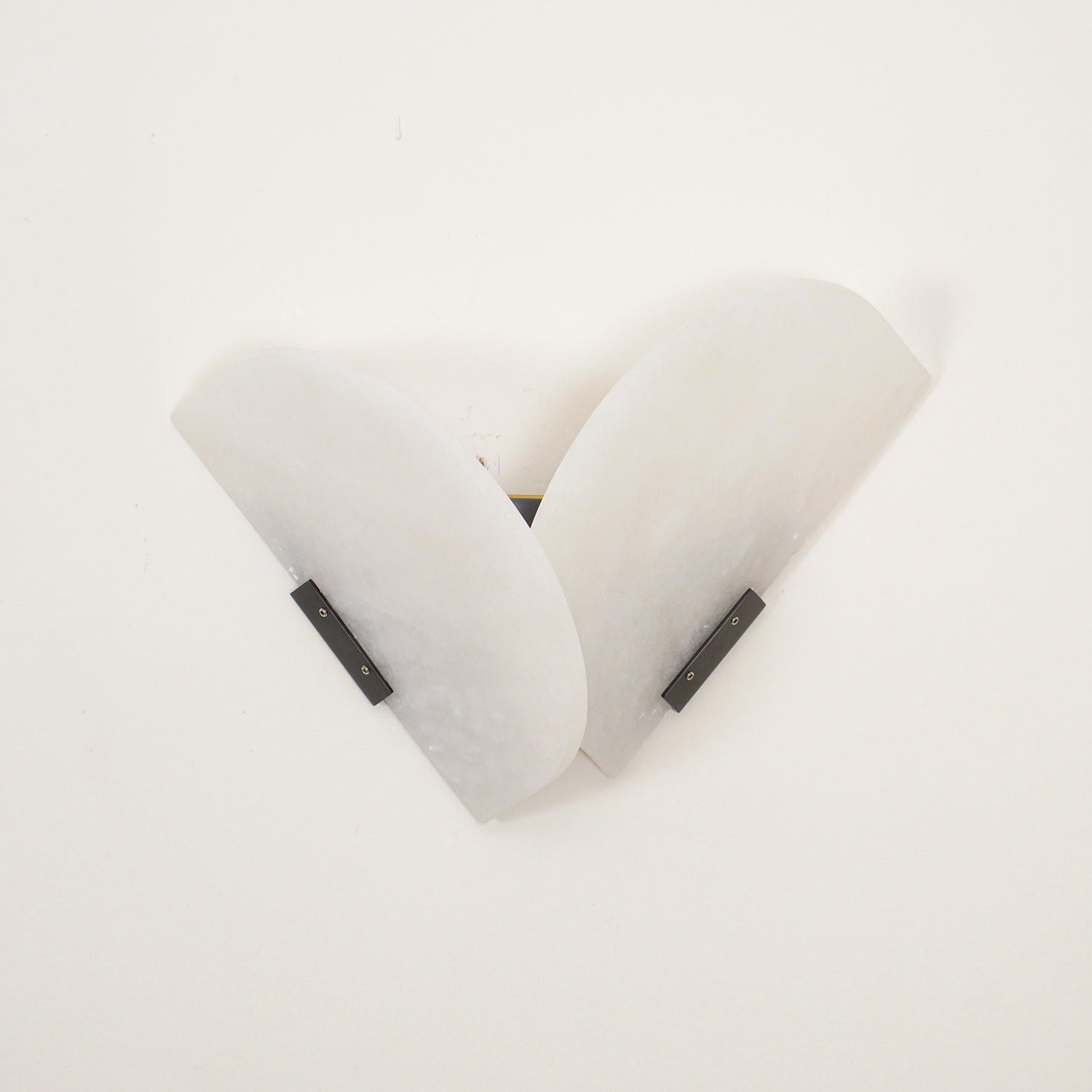 Cevelaris Heart Alabaster Wall Light