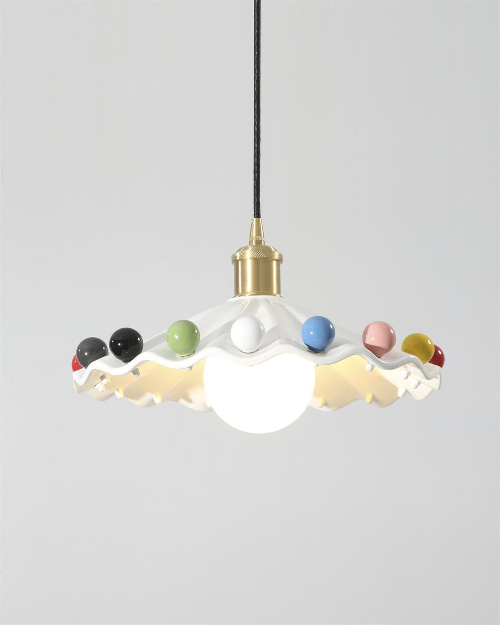 Pixen Wavy Ceramic Shade Pendant Lamp