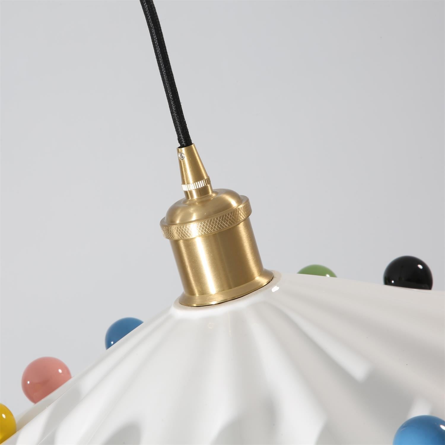 Pixen Wavy Ceramic Shade Pendant Lamp
