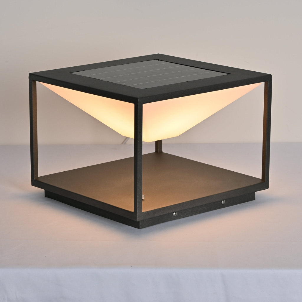 Ray Geo Frame Solar Outdoor Light