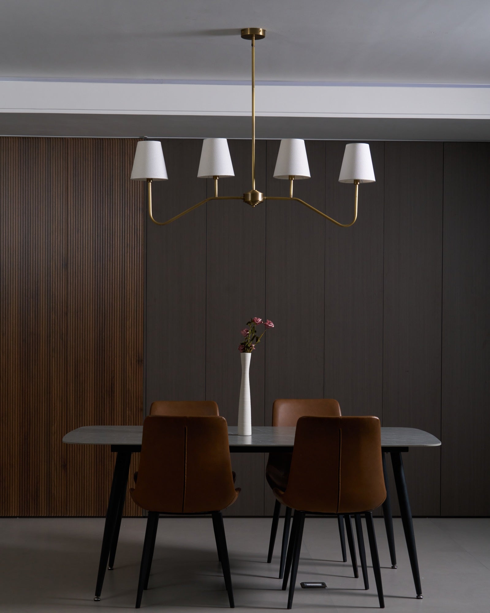 Lustra Chandelier Brass Curved Beige Linear