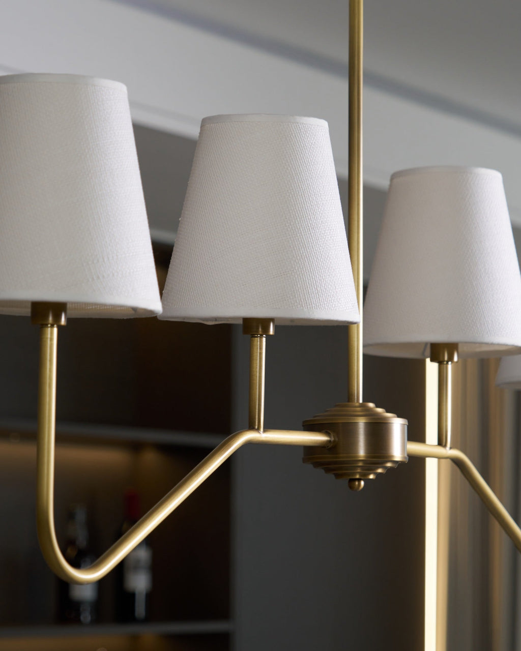 Lustra Chandelier Brass Curved Beige Linear