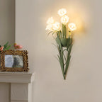 Lunafleur Lily Wall Lamp