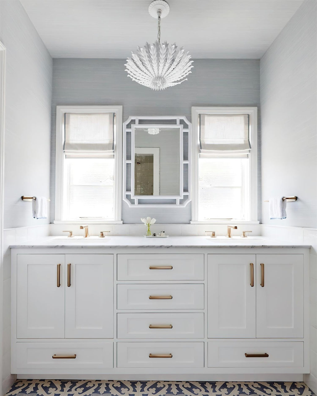 Geyon Golden Leaf Chandelier