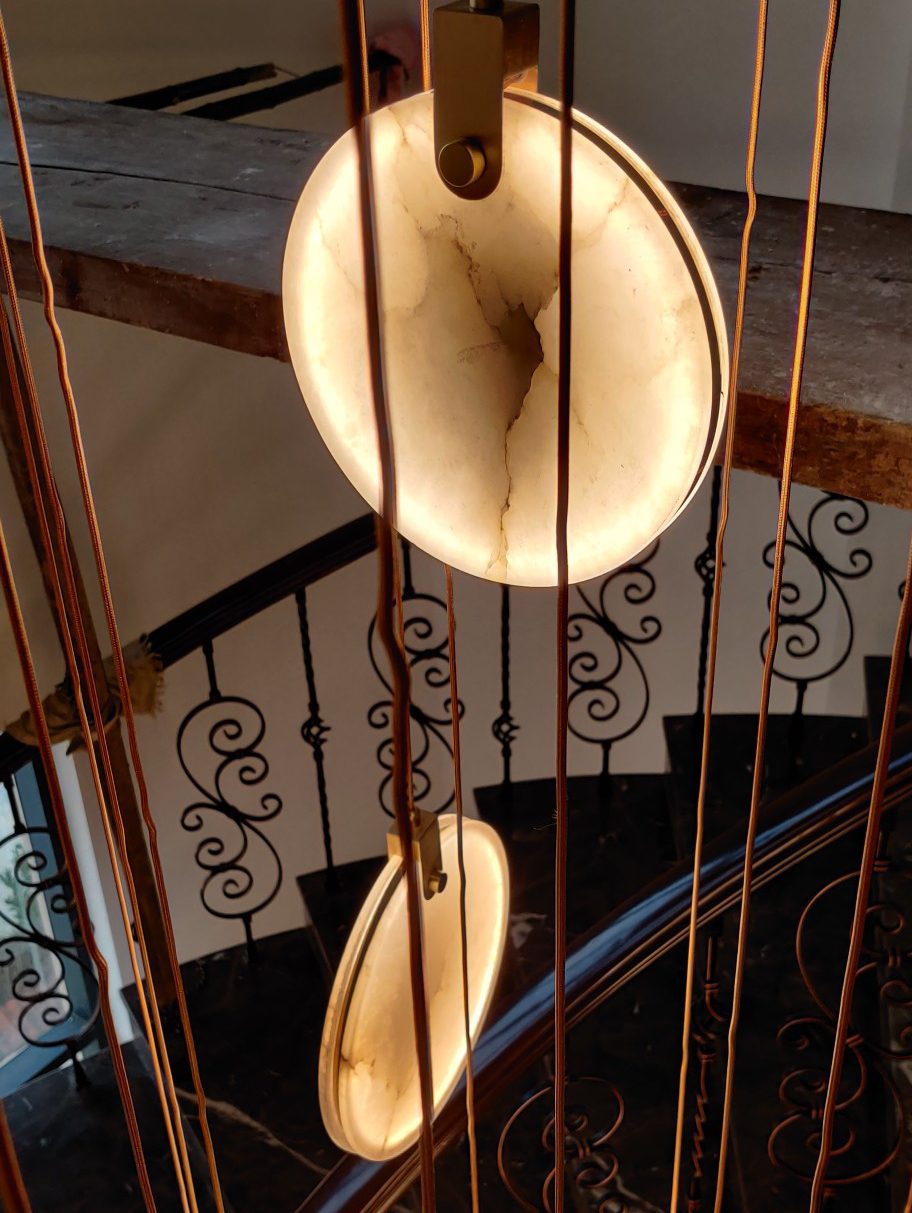 Codoros Alabaster Pendant Light
