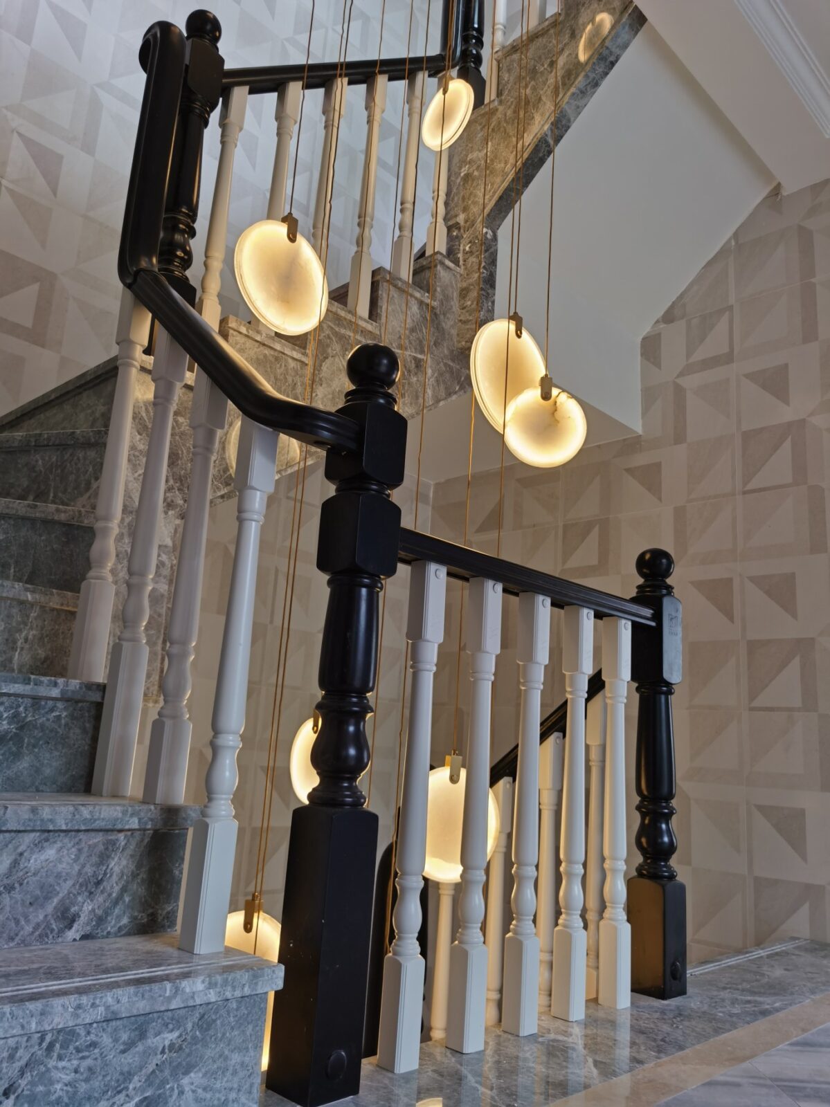 Codoros Alabaster Pendant Light