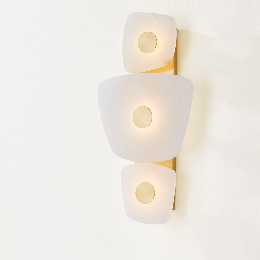 Vavenarae Asymmetric Alabaster Wall Light