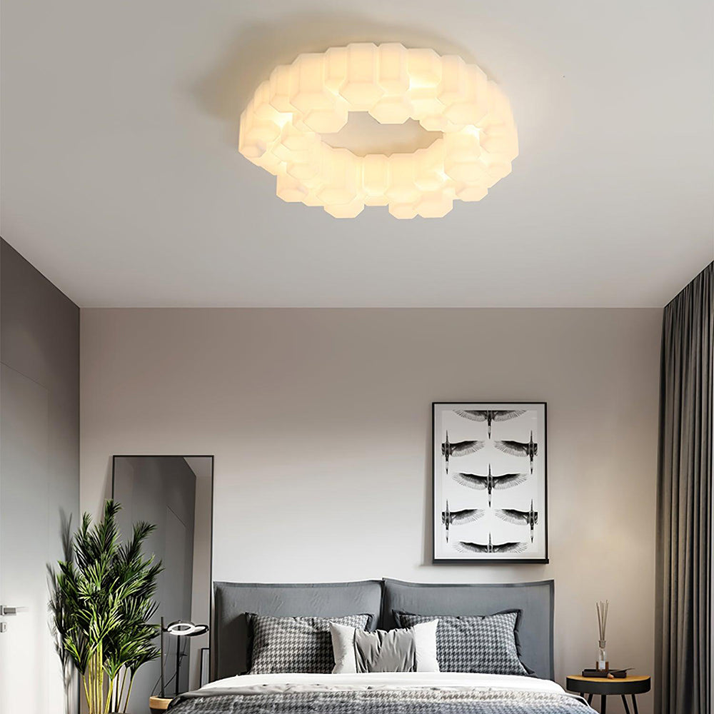 Arisha Honeycomb Metal/ Flush Mount Ceiling Light, White
