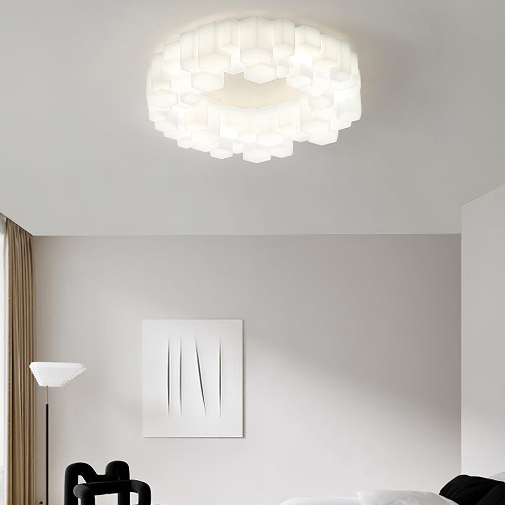 Arisha Honeycomb Metal/ Flush Mount Ceiling Light, White