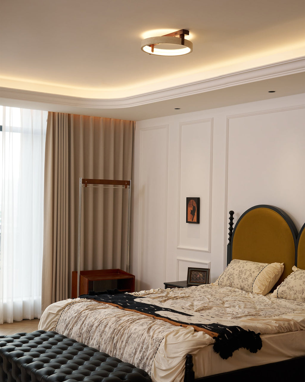 Ivlaeyra Ringed Travertine Wall Light