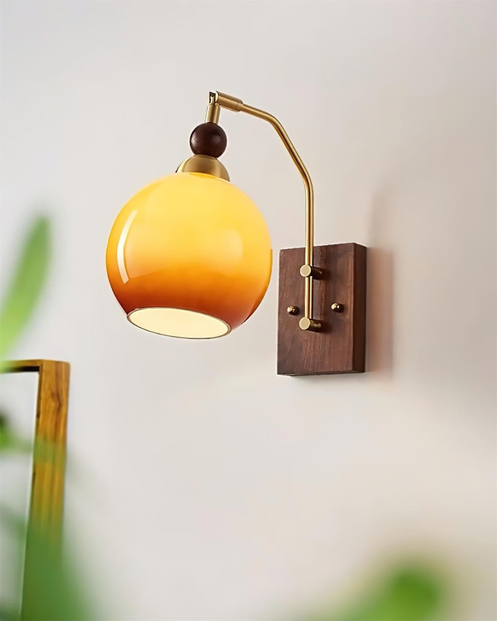 Jovene Amber Glass Wall Lamp