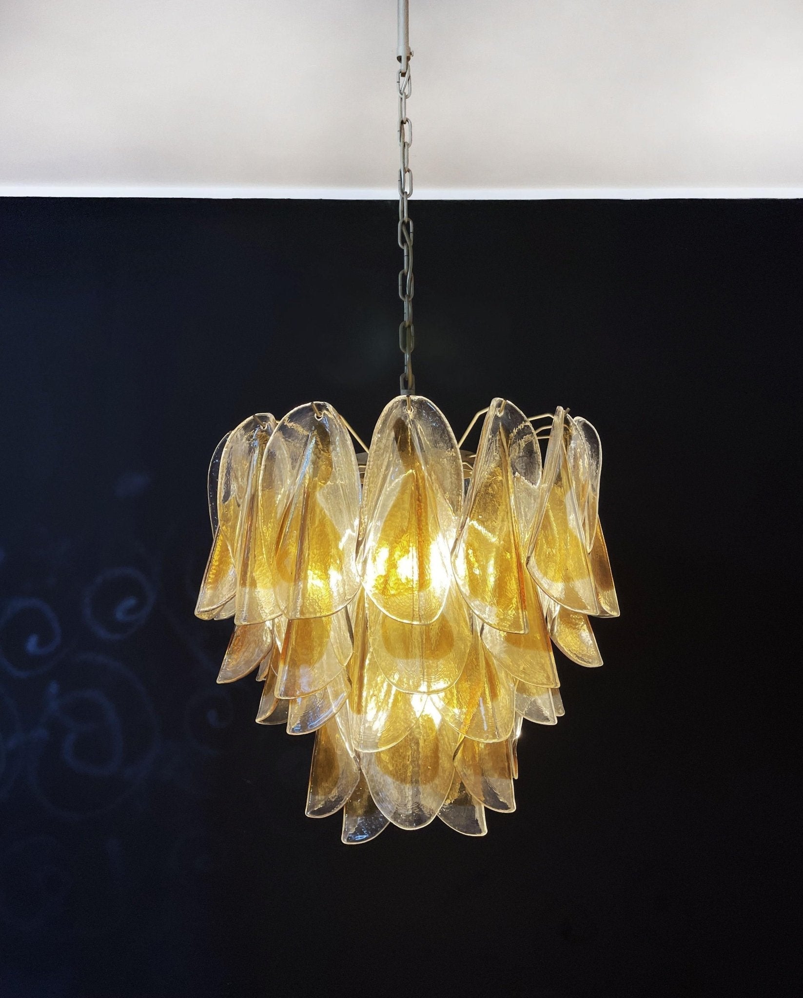 Aurora Chandelier Isabella Gold Petal Layered
