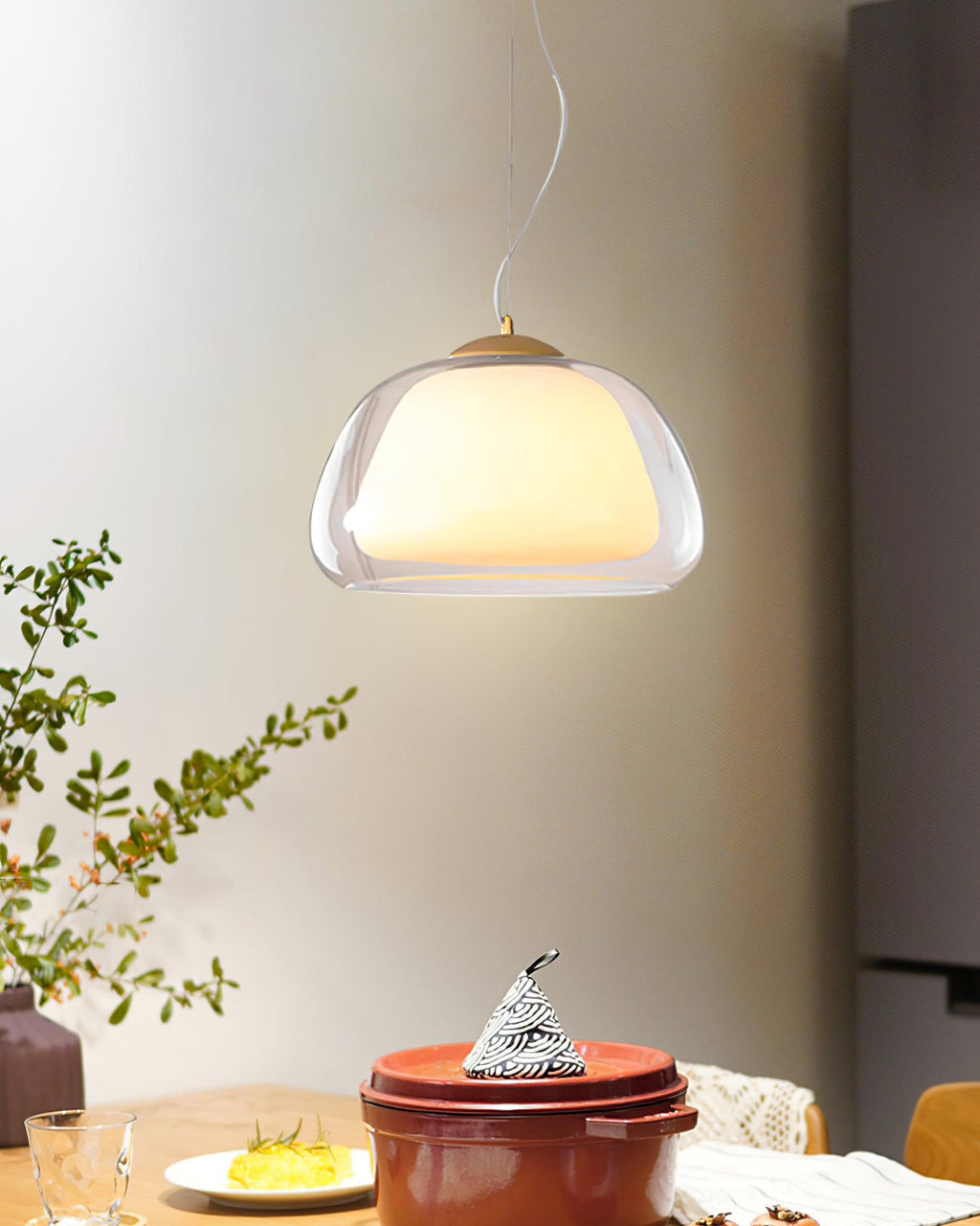 Elvo Glass Pendant Light