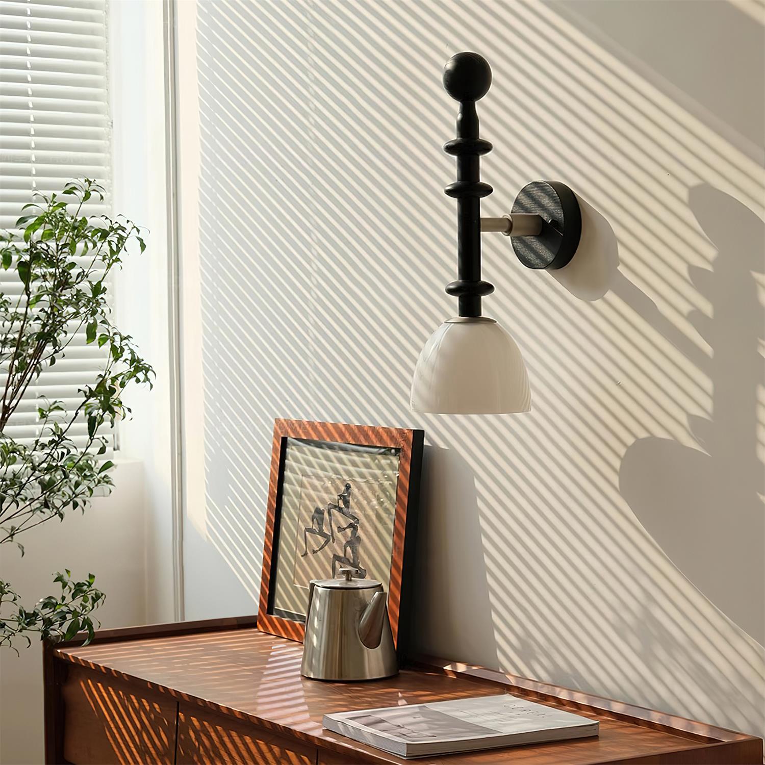 Pivelo Wooden Wall Lamp
