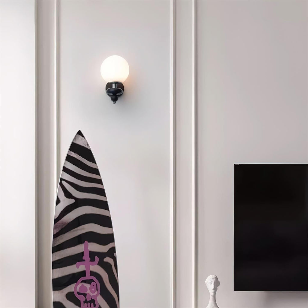 Evelo Modern Globe Wall Lamp
