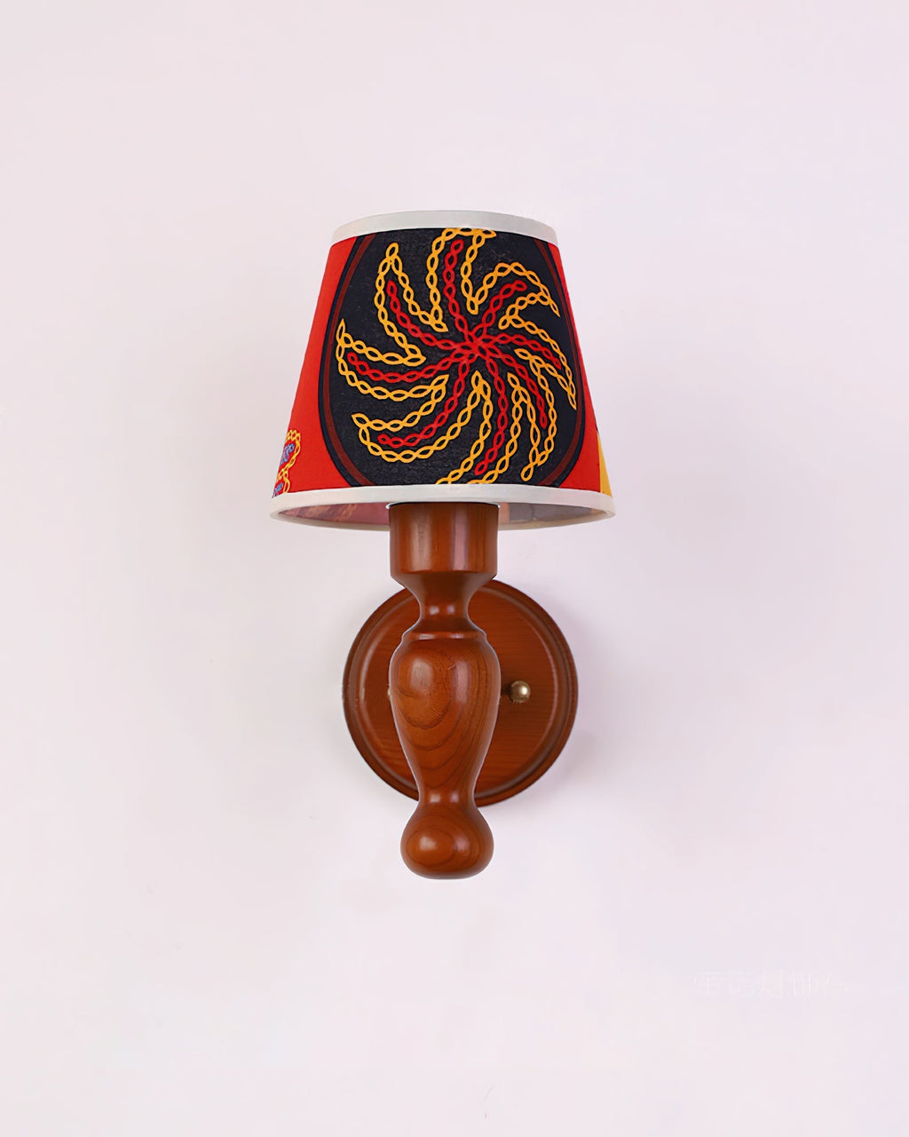 Mapleleaf Wooden Wall Lamp