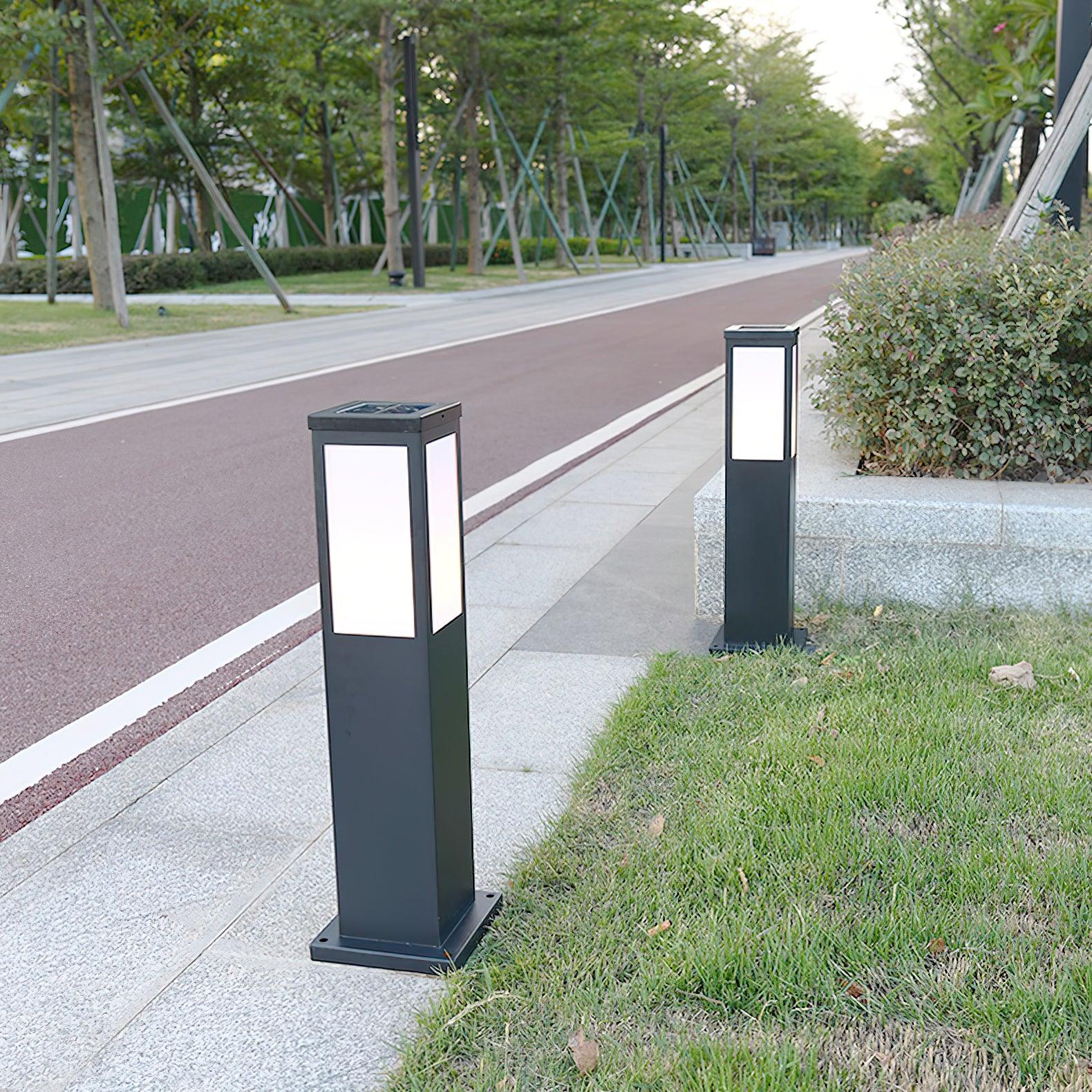 Leo Bollard Solar Outdoor Light