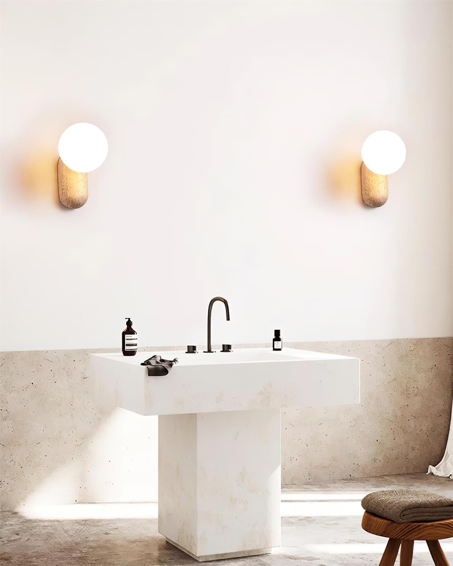 Ritta Wall Lamp Organic Serenity
