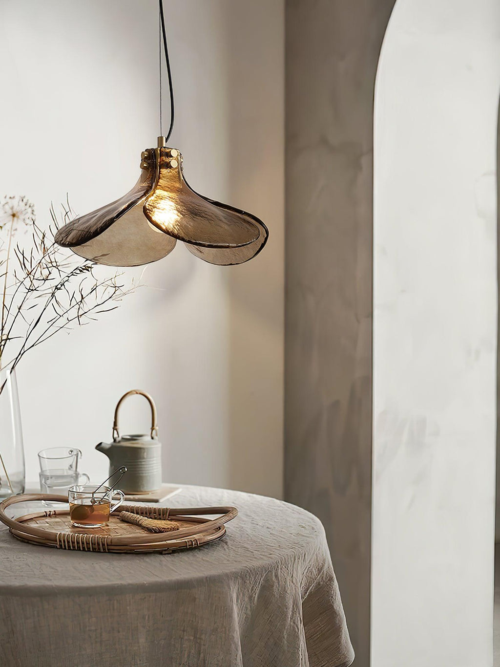 Zetalyra Metal Pendant Light