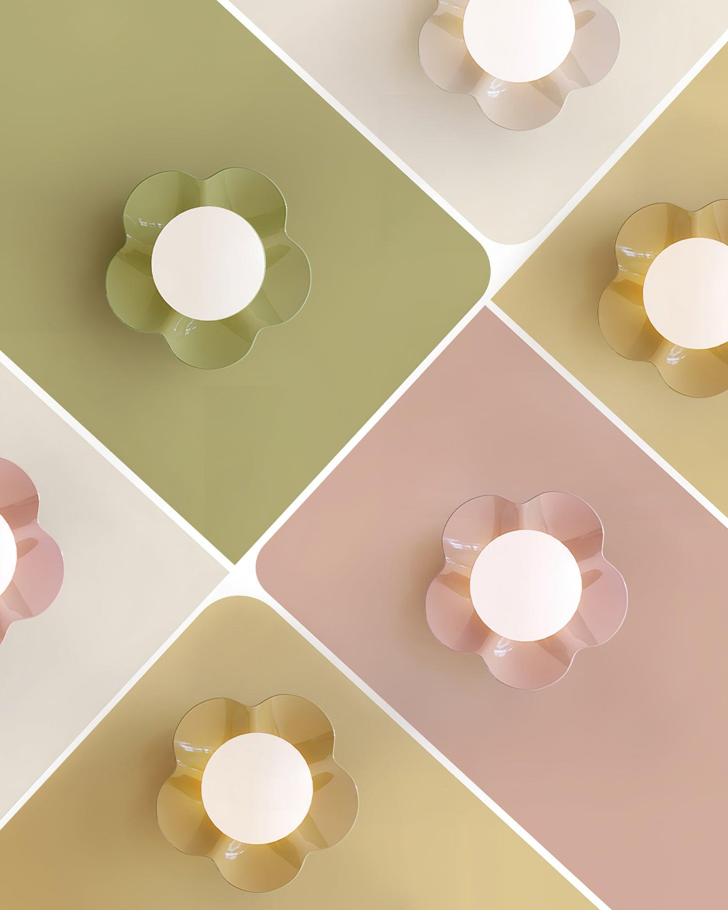 Petalia  Wall Lamp