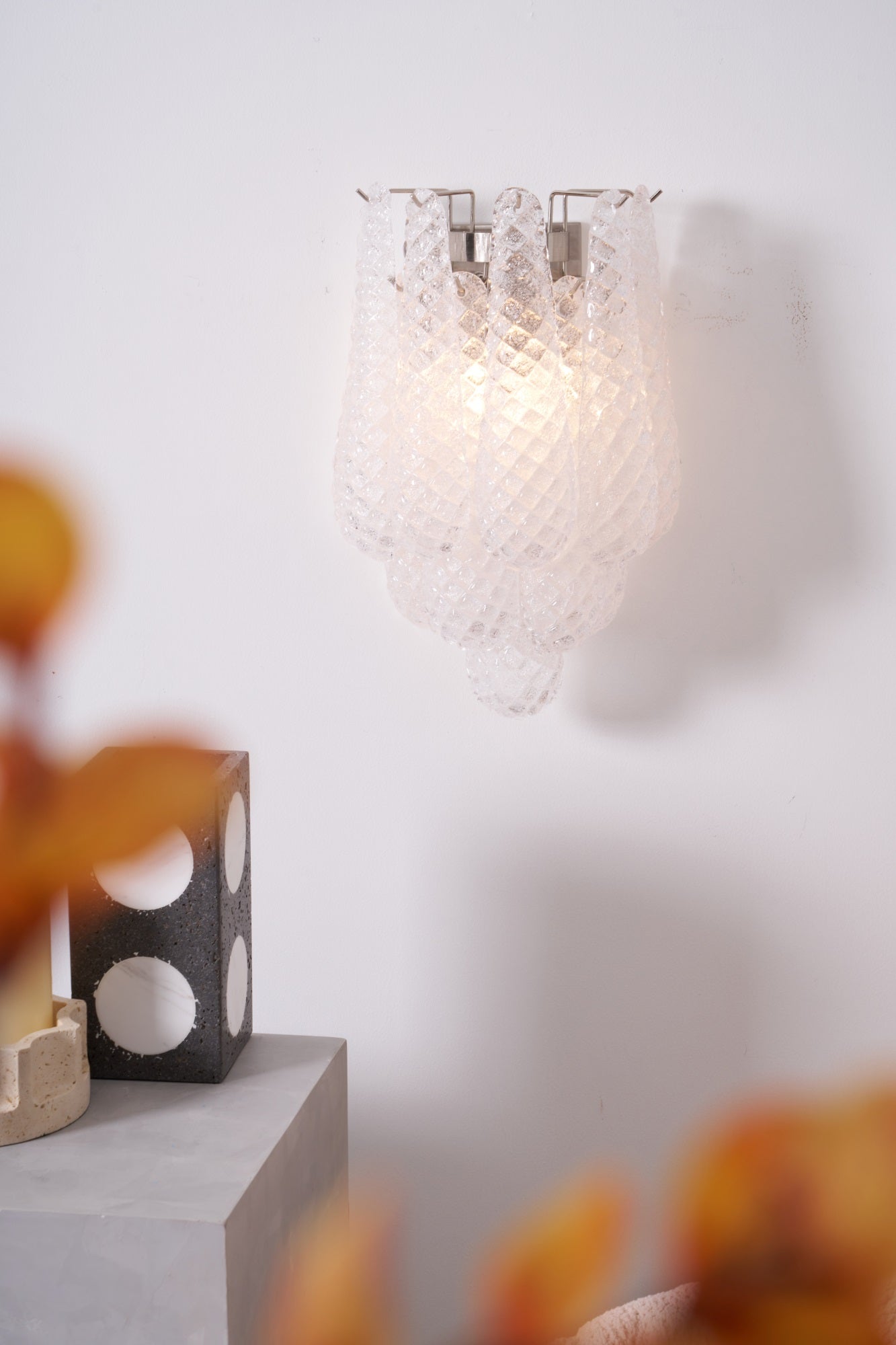 Aurora Wall Lamp Pink Teardrop Glass Floral Artistic