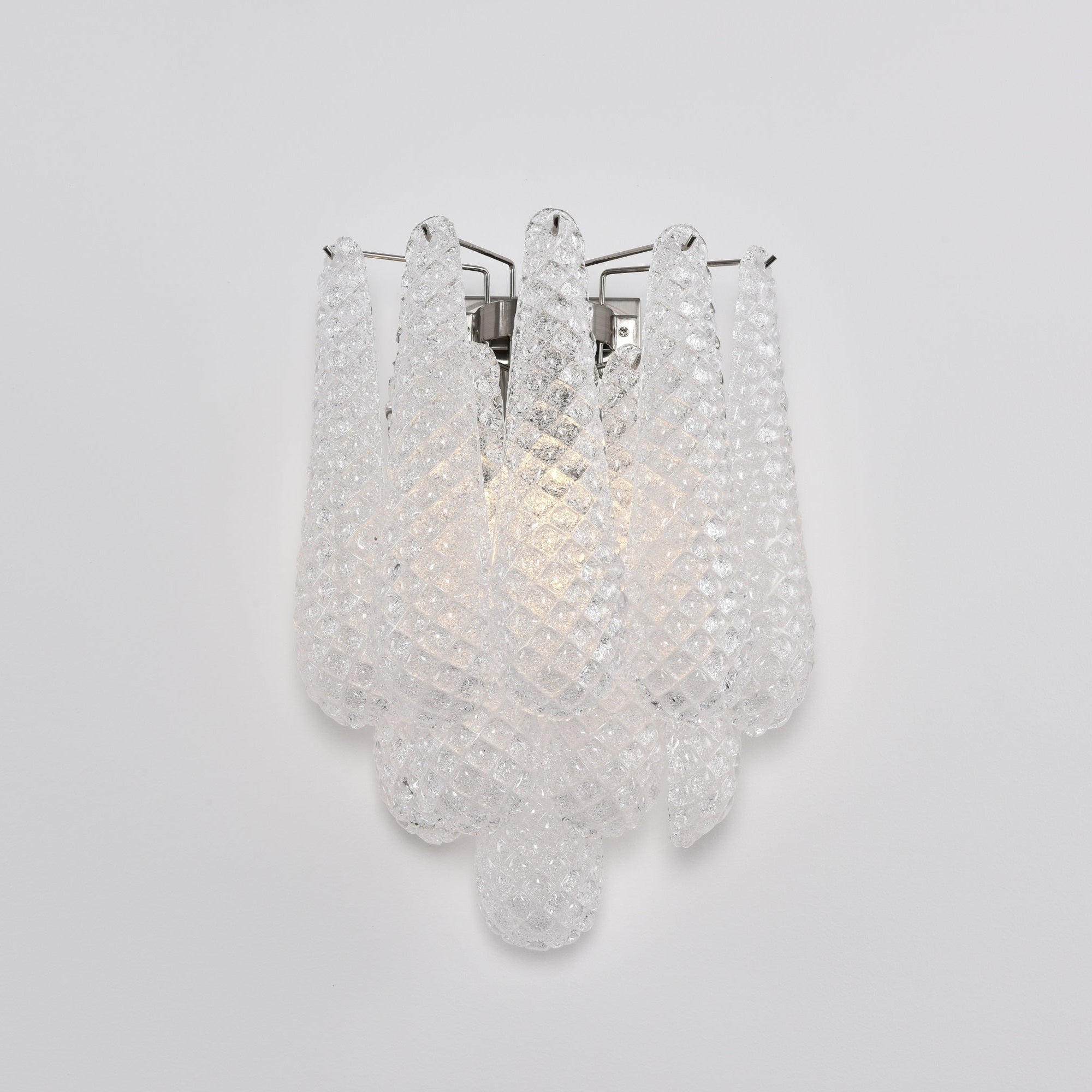 Aurora Wall Lamp Pink Teardrop Glass Floral Artistic