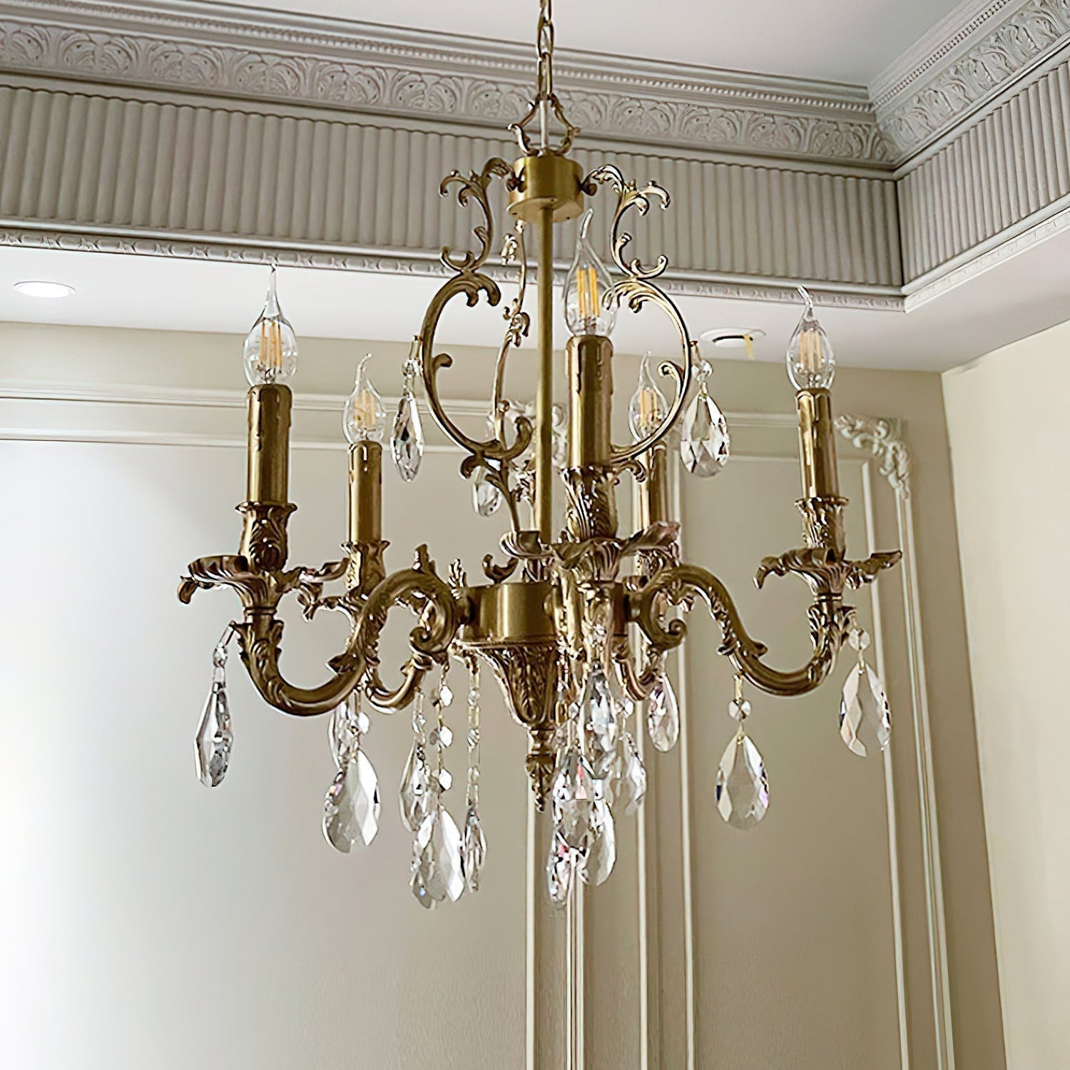Felix Chandeliers Luxurious Crystal