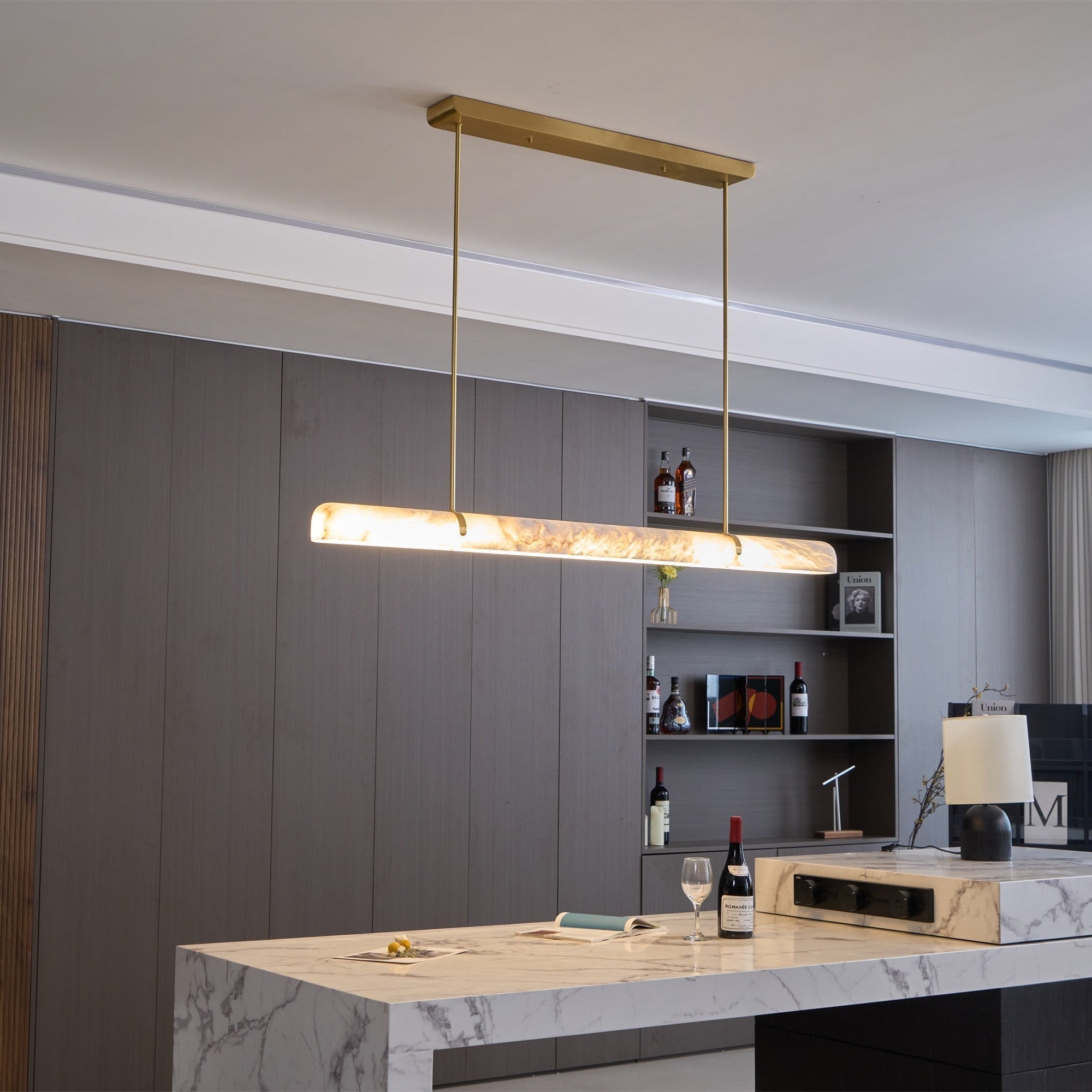 Ilraea Linear Alabaster Pendant Light