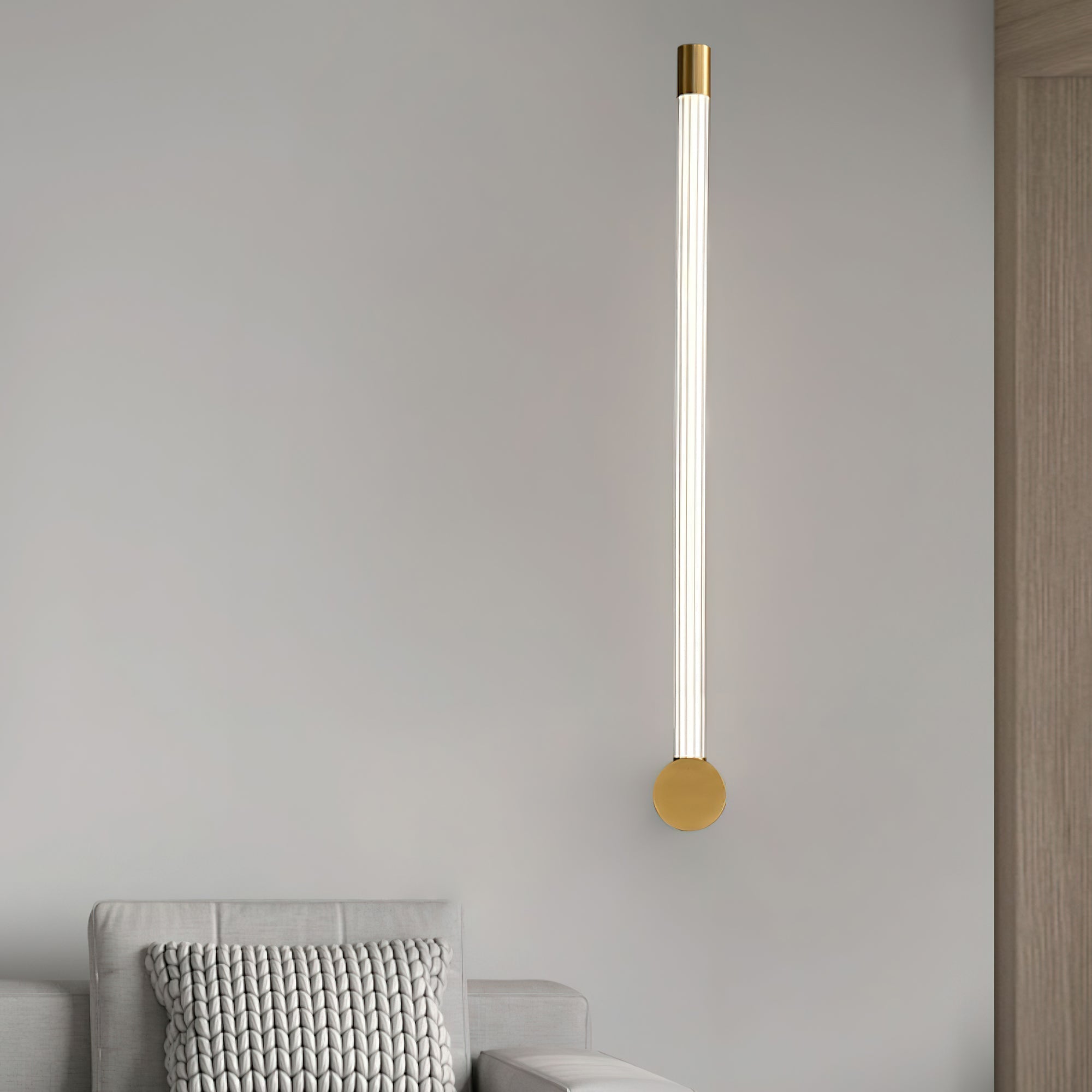 Vexy Linear LED Wall Light Gold