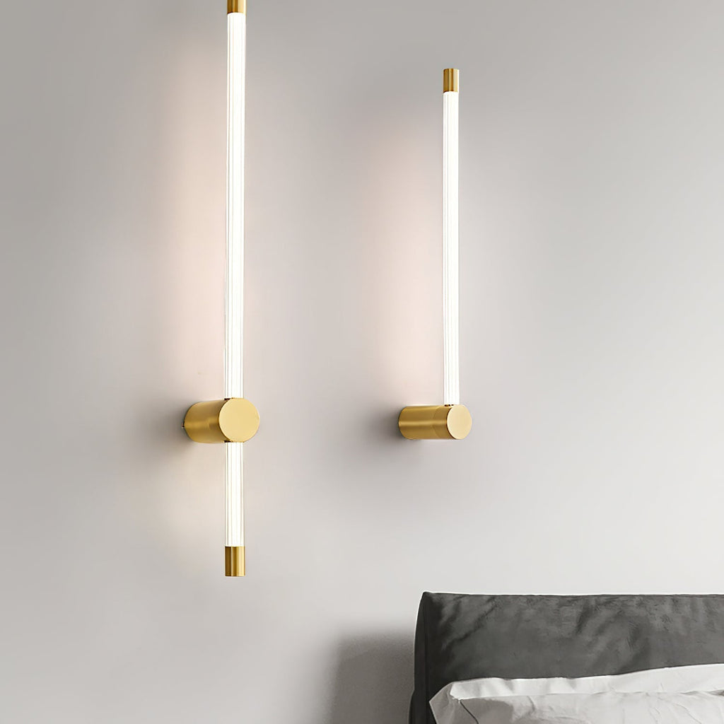 Vexy Linear LED Wall Light Gold
