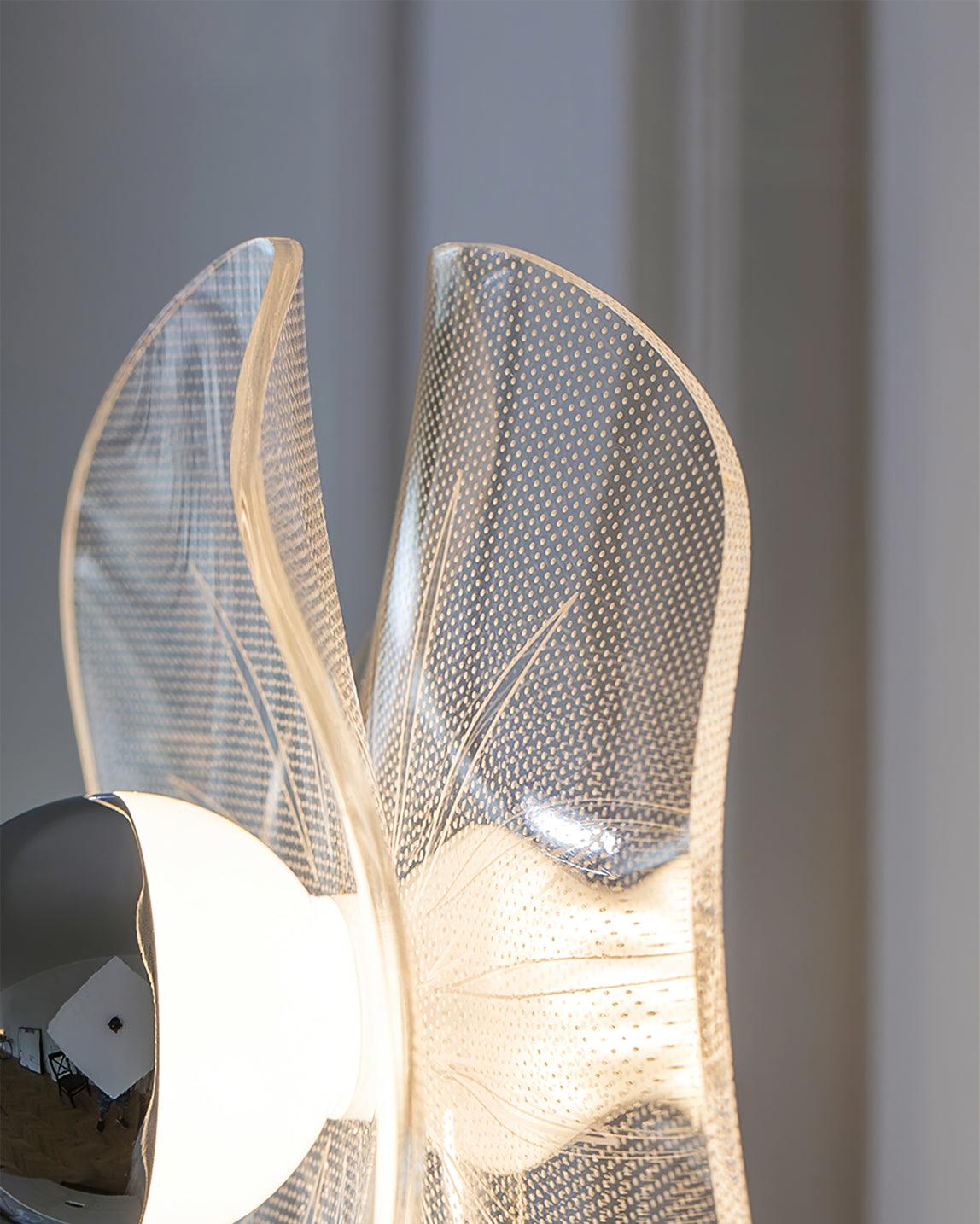 Lotus Wall Lamp