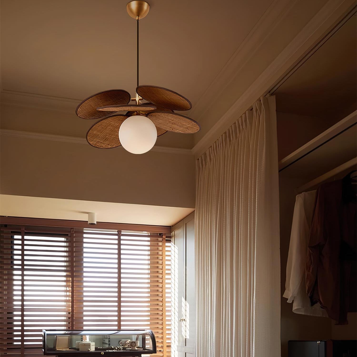 Florin Wooden Petal Pendant Light