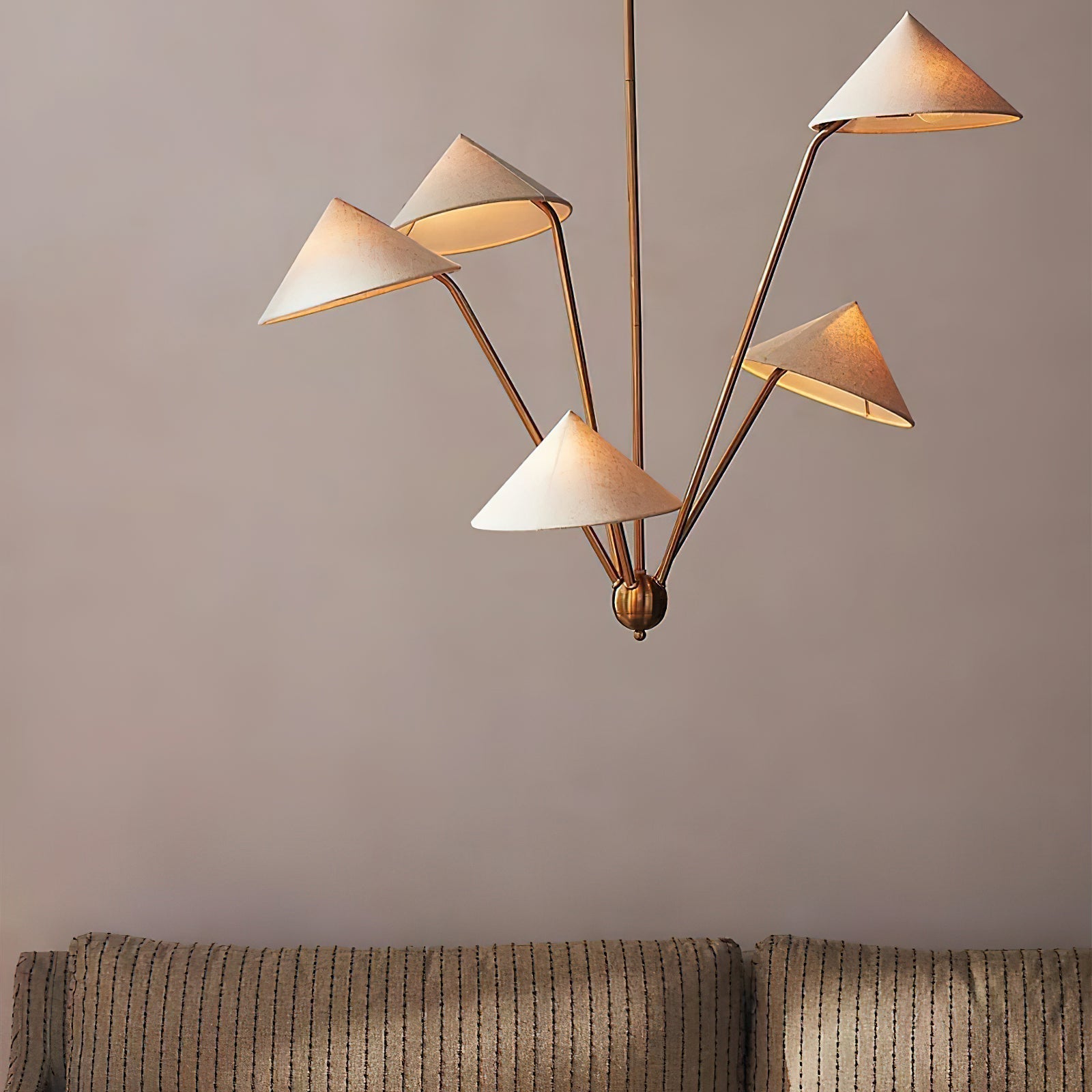 Lustra Chandelier Brass Curved Beige