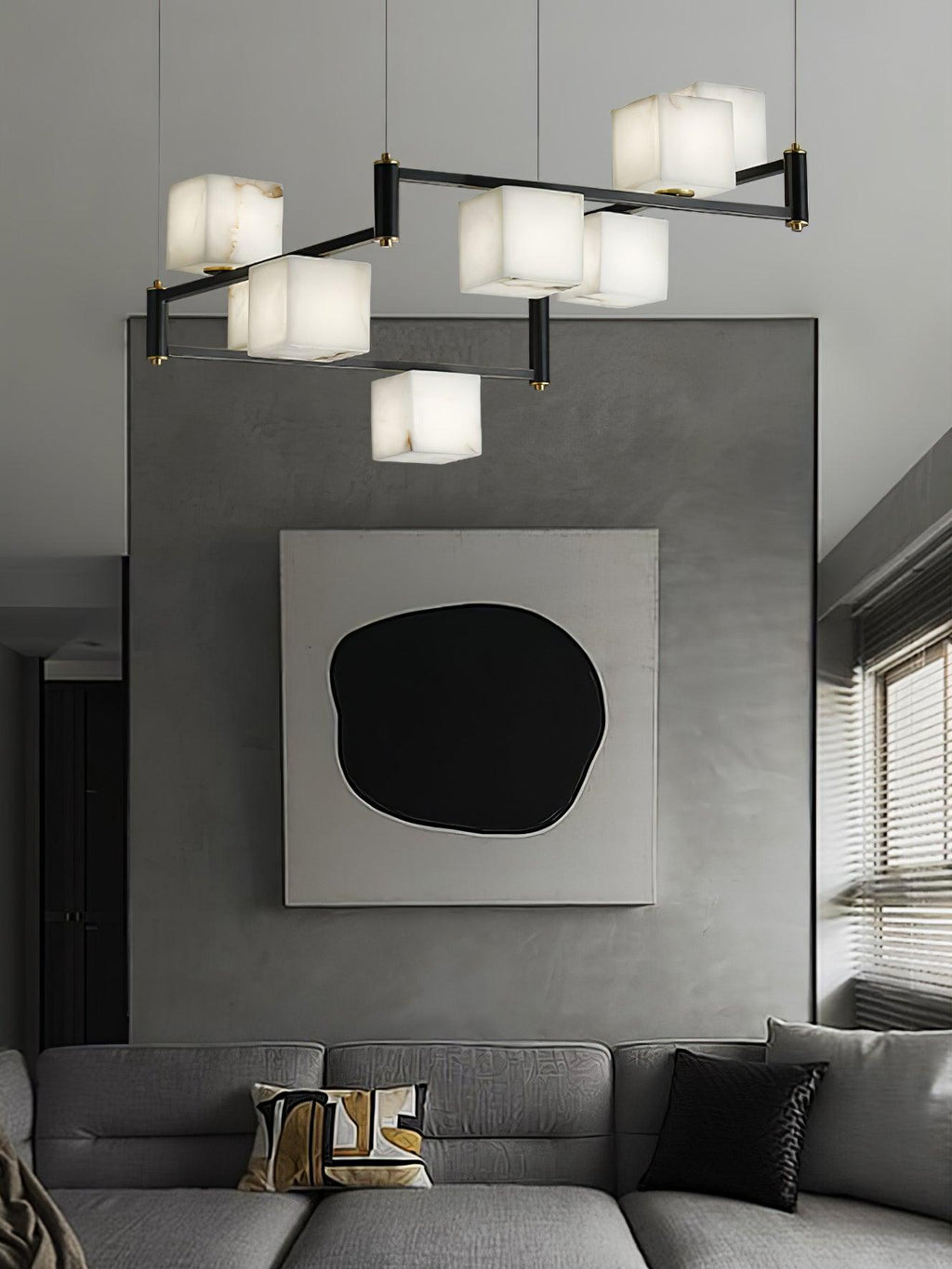 Ciraeor Glass Chandelier