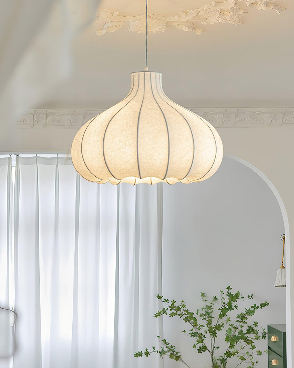 Pendant Light Silky Pleated Silk Shade White