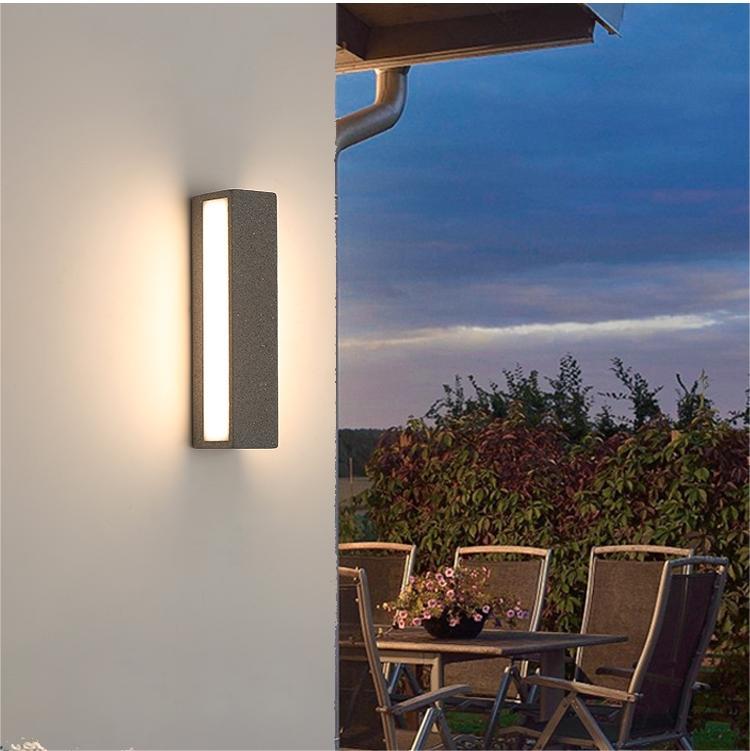 Fyra LED Outdoor Wall Lamp, Black & White